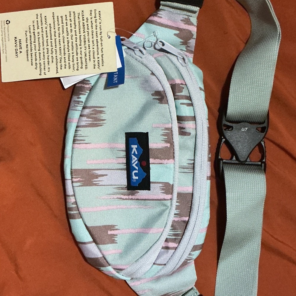 Kavu Mint and Pink Belt Bag